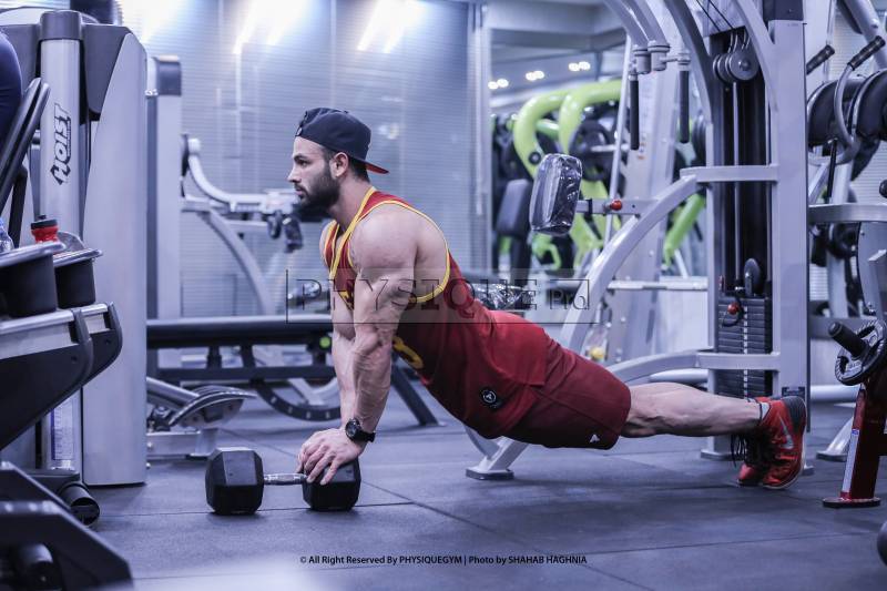 آموزش حرکت پشت بازو شنا دست جمع