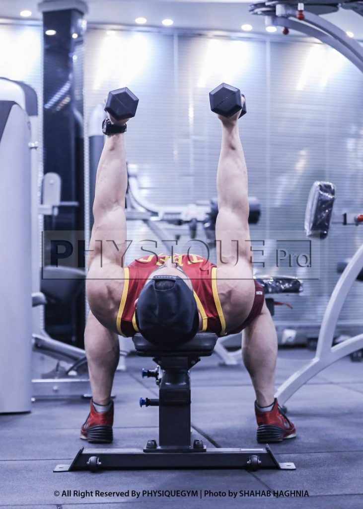 آموزش حرکت پشت بازو دمبل خوابیده دست موازی